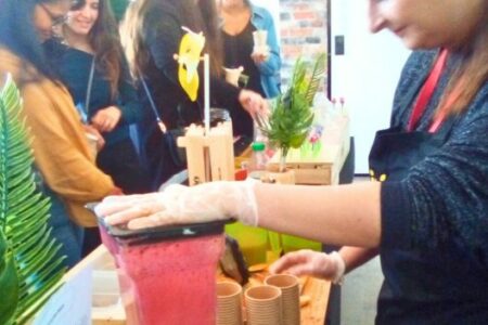 Animation jus de fruits et smoothies en entreprise