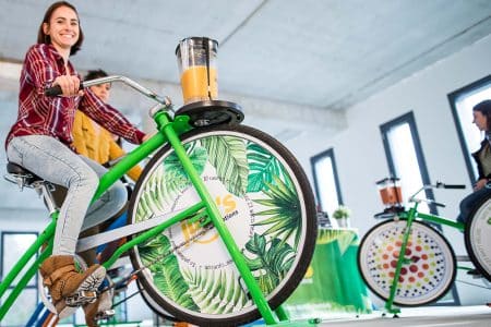 Le Smoocycle JUJU'S : Animation Vélo Smoothie et en location