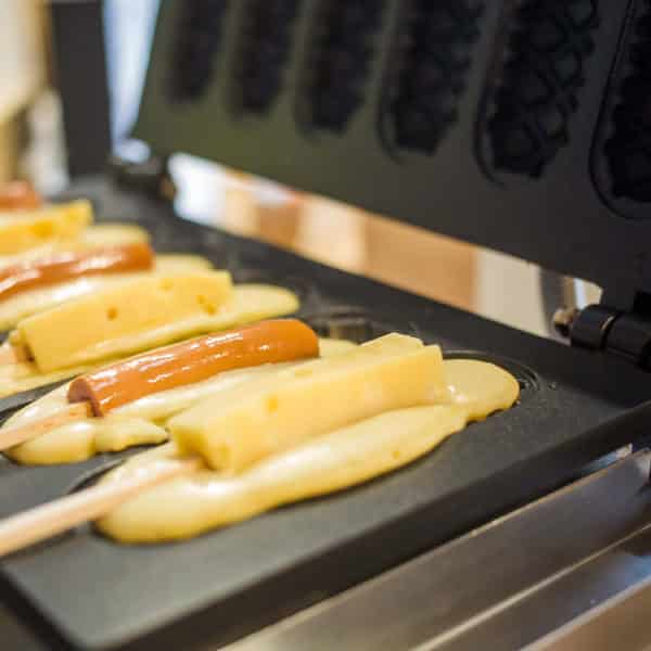 gaufrier corn dog