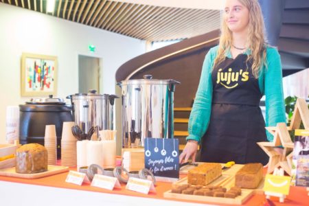 Animation Coffee Shop vin chaud en entreprise - JUJU'S Animations